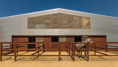 Crackenback Stables
